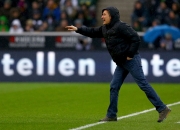 英雄联盟总决赛2025-包含弗赖堡主教练表示球队吸取了上场失败的经验的词条