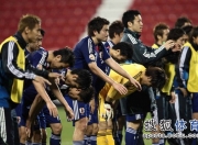 英雄联盟总决赛2025-阿拉维斯连平未胜，主教练面临考验