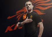 英雄联盟总决赛门票-战术魔方，哥伦比亚用南美韵律绞碎欧洲红魔，范戴克化身胜负手