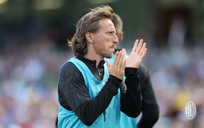 包含AC米兰客场战平,实力保持稳定的词条 包含AC米兰客场战平,实力保持稳定的词条