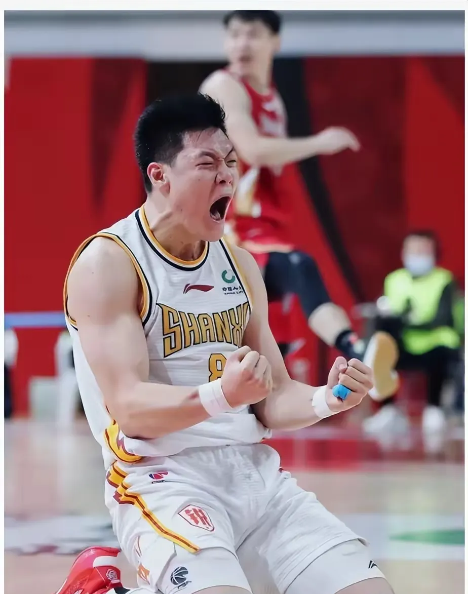 陕西男篮遇困境,仍奋勇拼搏的简单介绍 陕西男篮遇困境,仍奋勇拼搏的简单介绍