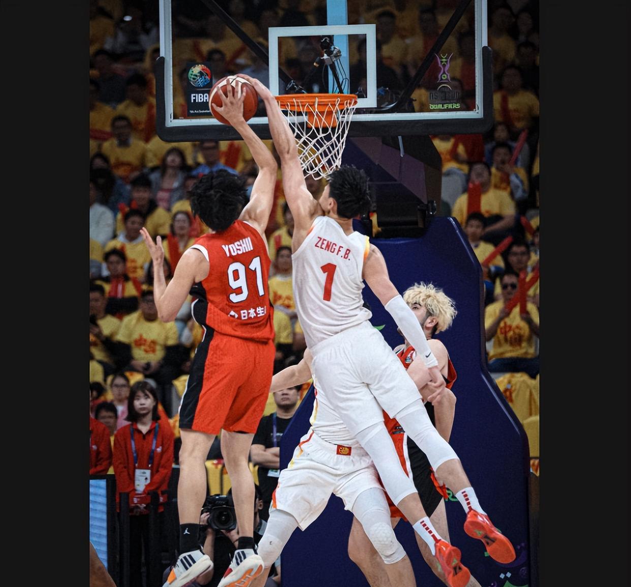 亚洲球员在NBA比赛中引发热议 亚洲球员在NBA比赛中引发热议