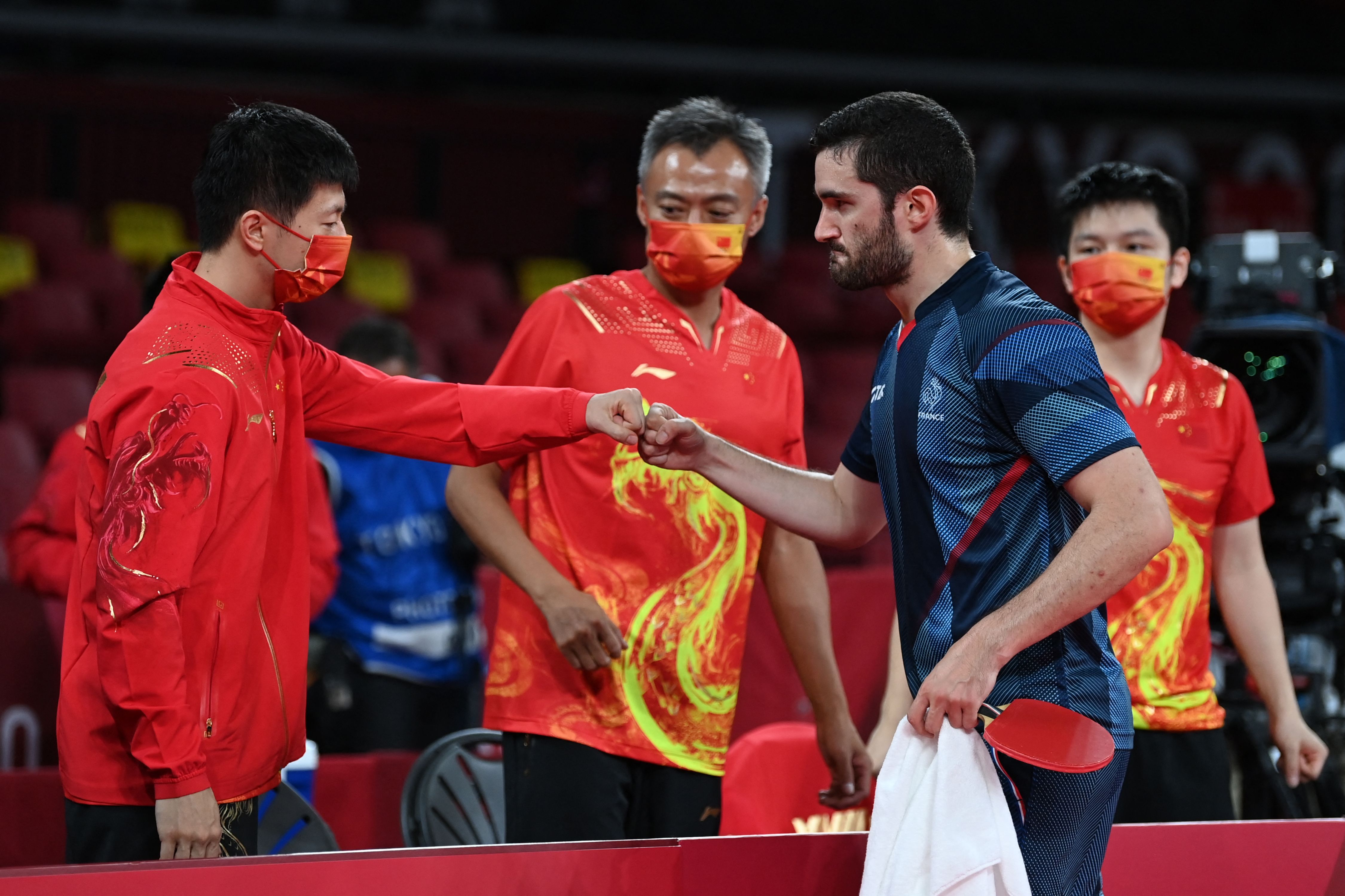 德国队鏖战韩国队,马龙关键制胜 德国队鏖战韩国队,马龙关键制胜