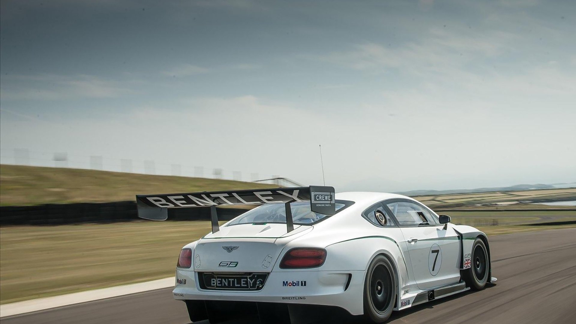 利刃封喉,拉文关键三分终燃热火,制霸五棵松征服北京