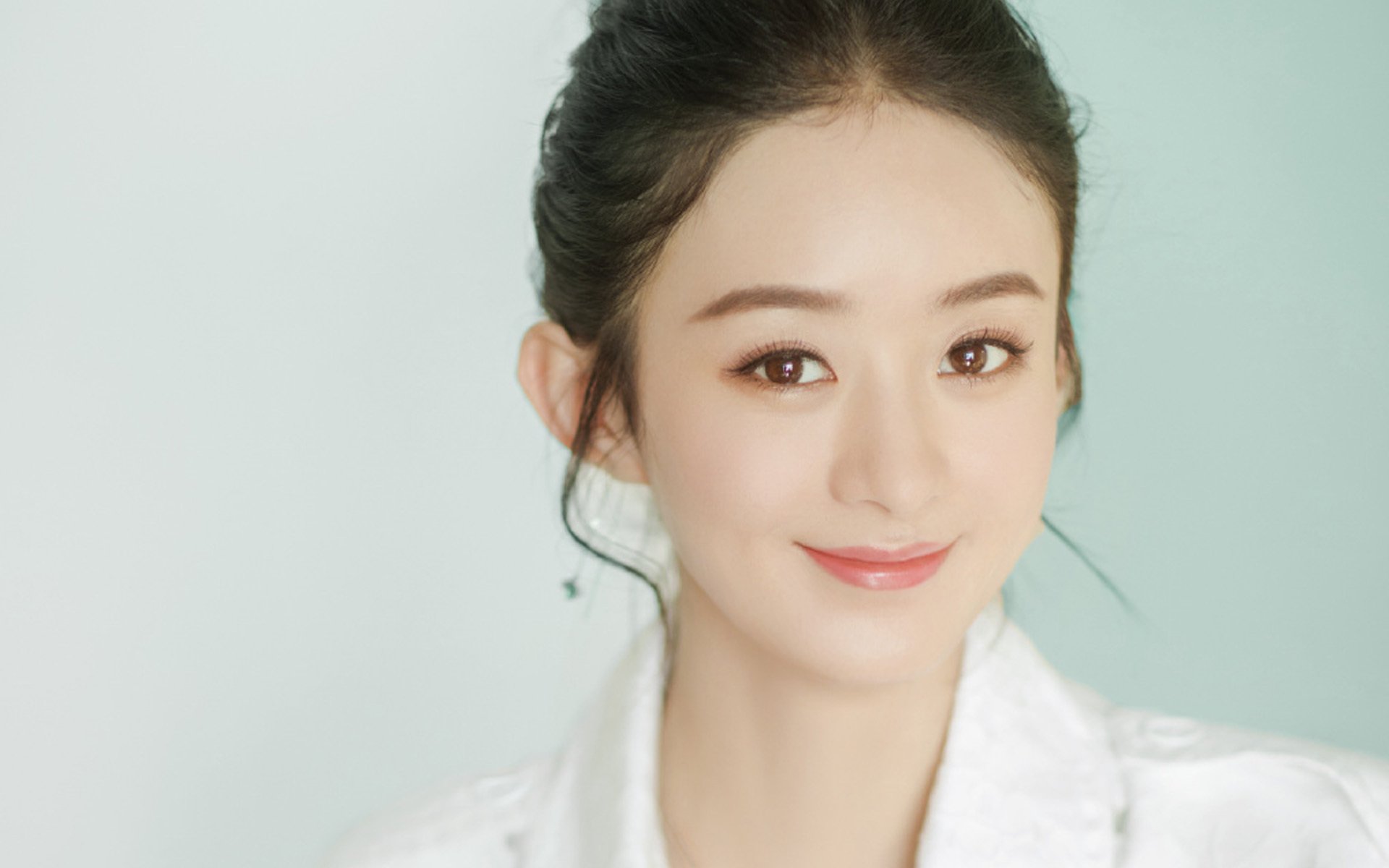 冰冷火焰,当米切尔的纪录之夜,照亮国王的荆棘王冠