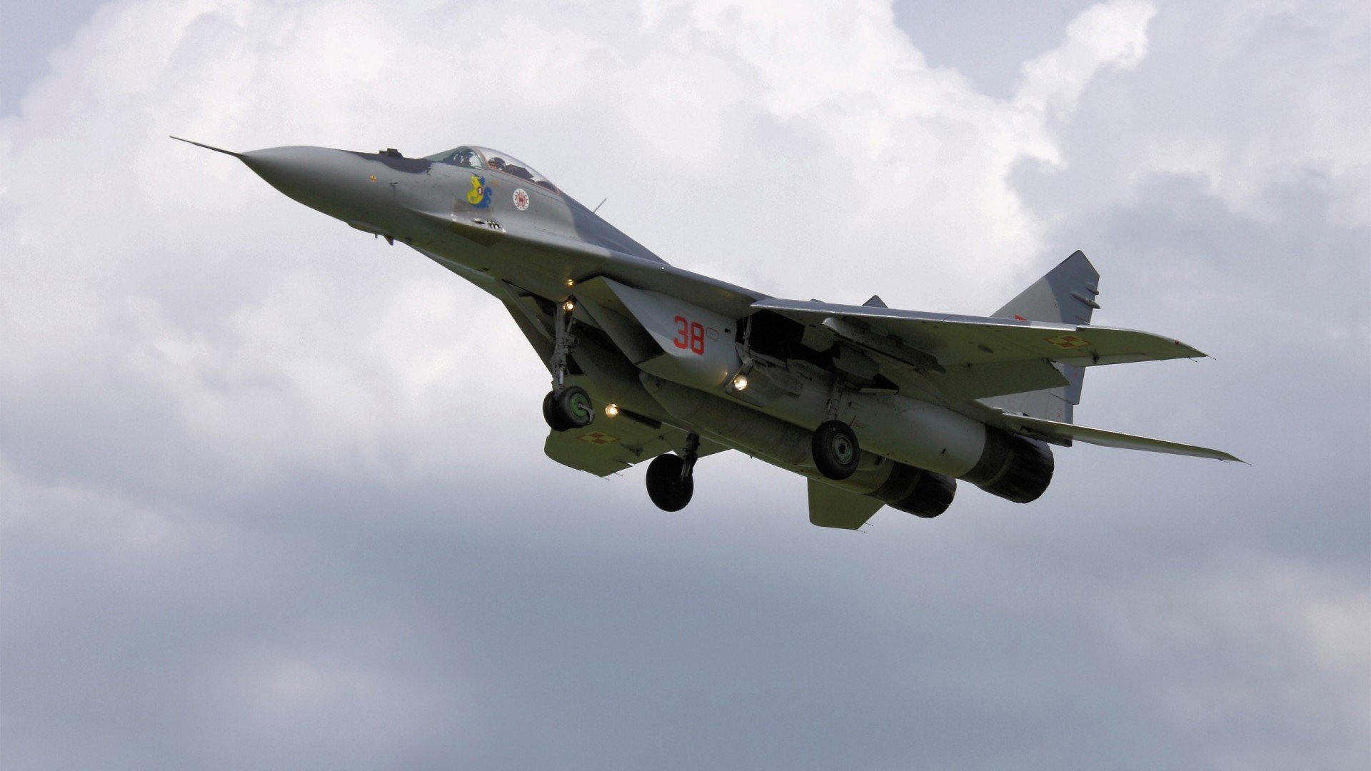 圣西罗与斯台普斯，当哨声催逼呼吸，人类如何书写关键回合